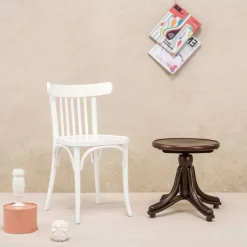 763 Ton® Chaise de brasserie en bois