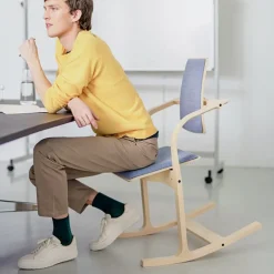 Actulum Varier® Fauteuil de bureau ergonomique à bascule en tissu et bois