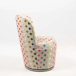 Adèle Chauffeuse pivotante moderne avec tissu à motifs fabriquée en France