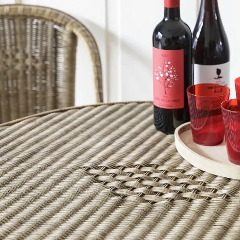 AlbertineChaise en rotin vintage