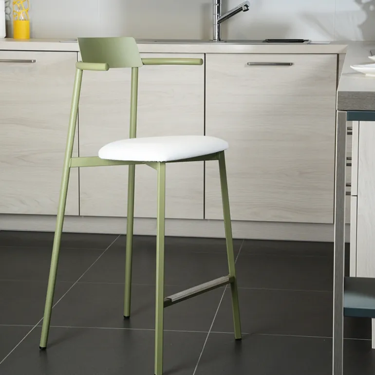 Alice Carrier® Tabouret de bar design en métal made in France