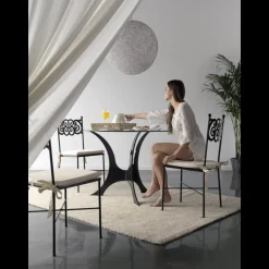 Apolo Table provençale ronde en métal