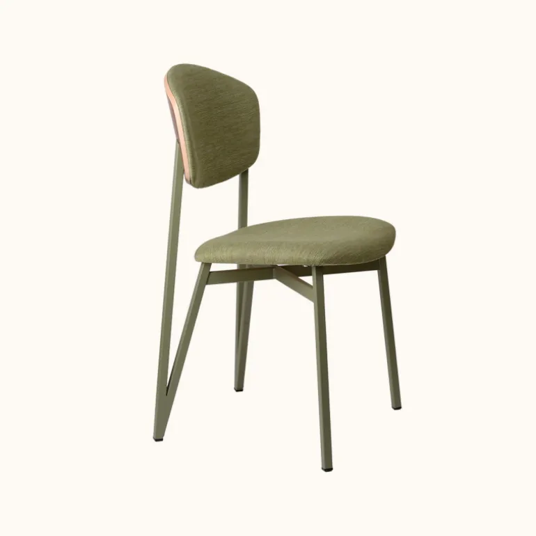 Artémis Carrier® Chaise design française assise et dossier en tissu avec dos bois et pieds en métal