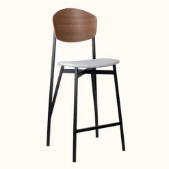 Artémis Carrier® Tabouret snack design français assise en simili dossier bois et pieds en métal