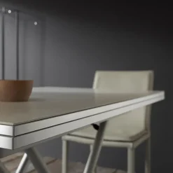 Bessy Table basse relevable avec plateau pliant en céramique et pieds métal