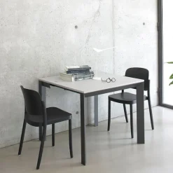 Domino Console extensible en mélaminé et pieds en métal