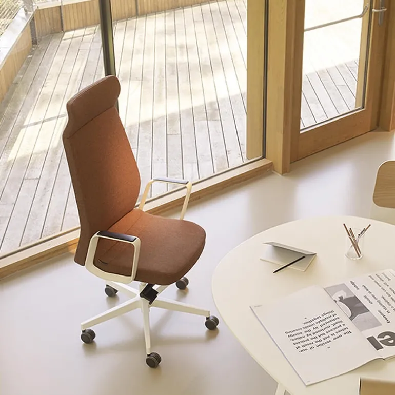 Eden 02 Fauteuil de direction en tissu avec têtière made in France