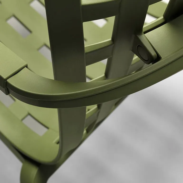 Folio Fauteuil design italien réglable et empilable en polypropylène