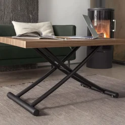 Géniale Table basse relevable petit espace en mélaminé