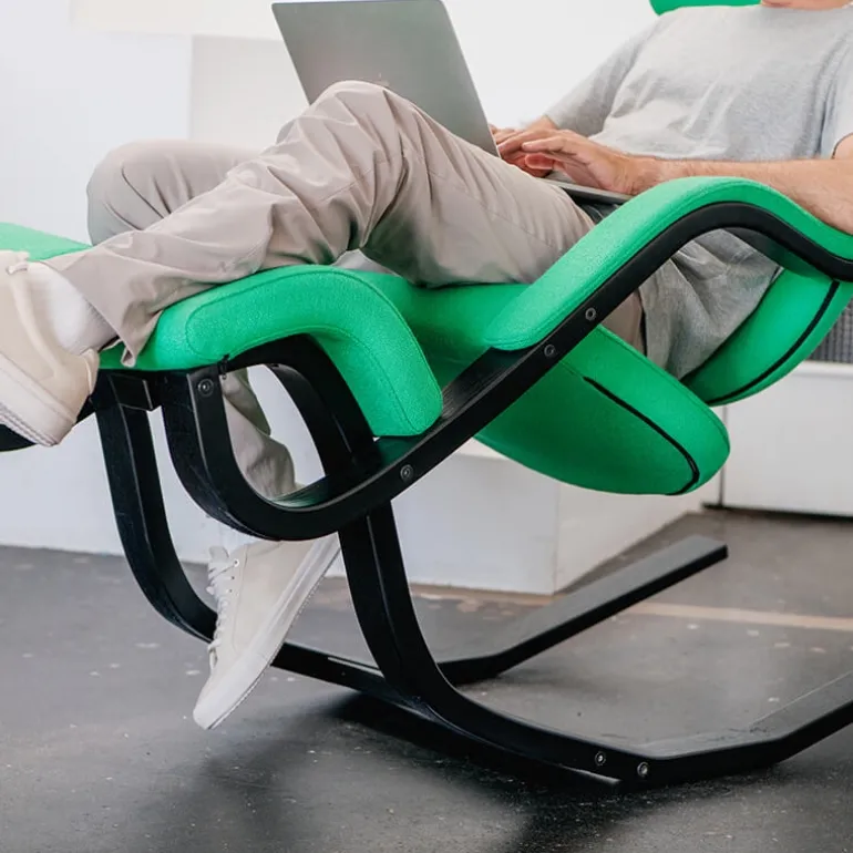 Gravity Varier® Fauteuil de relaxation en tissu et bois