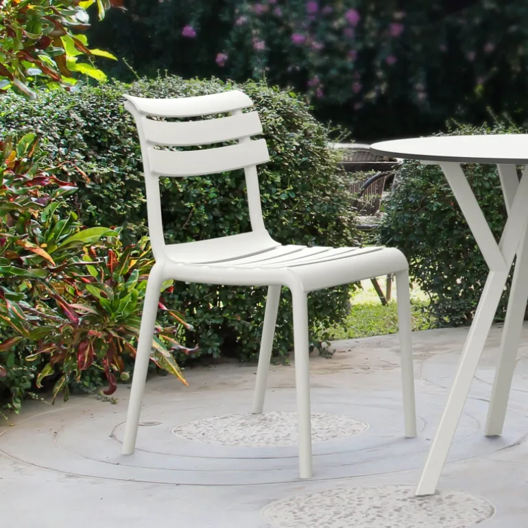 Helen Chaise de jardin moderne empilable en polypropylène