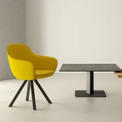 Ibero mini Table basse carrée en céramique avec pied central