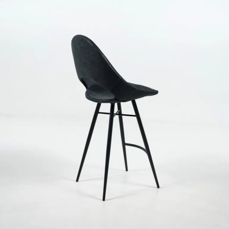 IsidoreTabouret snack design avec coque ajourée