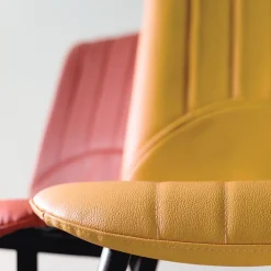 Kansas Chaise italienne moderne avec pieds en métal