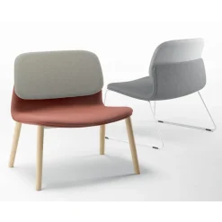 Klik Chauffeuse confortable en tissu pieds bois made in France