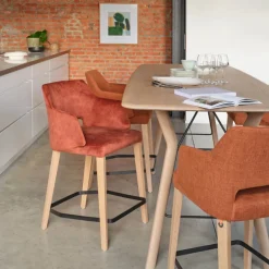 Lena Mobitec ® Tabouret snack en tissu avec accoudoirs et pieds en bois