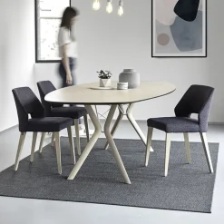 Lena Mobitec® Chaise ajourée en tissu et pieds bois style moderne