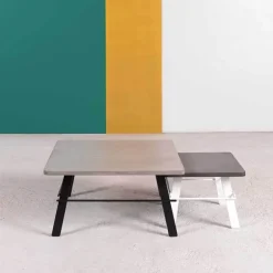 Opale Table basse design carrée en béton ciré fabrication française