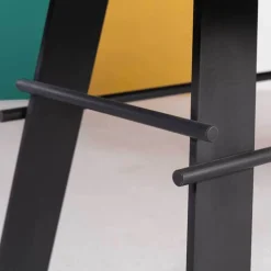 Opale Table design en béton ciré pieds métal made in France