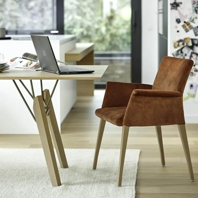 Pure classic Mobitec® Fauteuil cocooning en tissu avec pieds en bois