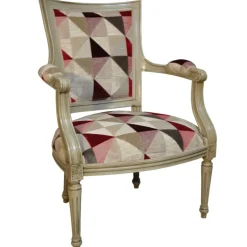 Quentin Fauteuil cabriolet Louis 16 fabrication française en tissu et bois massif