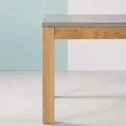 Repas Table française extensible en béton ciré et bois massif