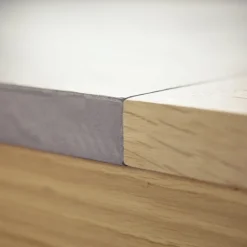 Repas Table française extensible en béton ciré et bois massif