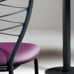 Romance Carrier® Tabouret snack contemporain en synthétique et métal