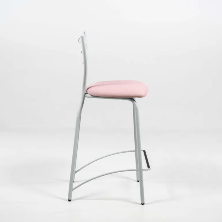Romance Carrier® Tabouret snack contemporain en synthétique et métal