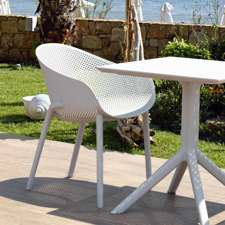 Sky Fauteuil de jardin design en polypropylène