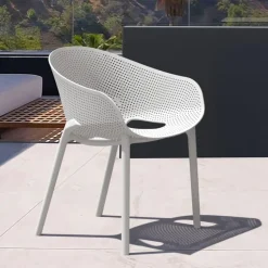 Sky Pro Fauteuil de jardin moderne empilable coque microperforée en polypropylène