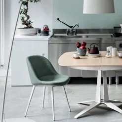 Sonny Midj® Chaise design coque bicolore en tissu et métal laqué